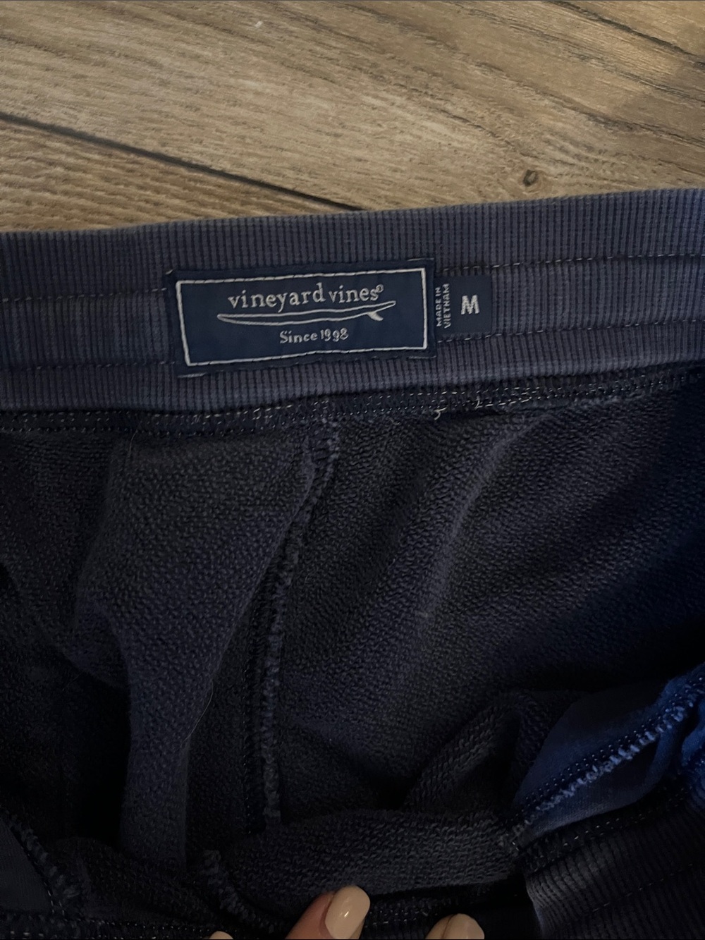 Men’s Navy Blue Jogger Sweatpants vineyard vines medium - Picture 2 of 3